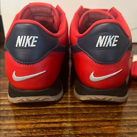 Nike Red, Navy and Black Sneakers Classic Cortez Low-Top Design - Picture 6 of 8